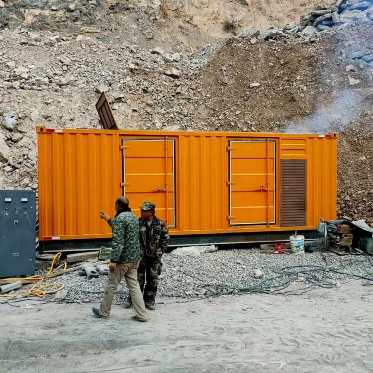 元氏如何选择适合自己的 800KW 柴油发电机组?